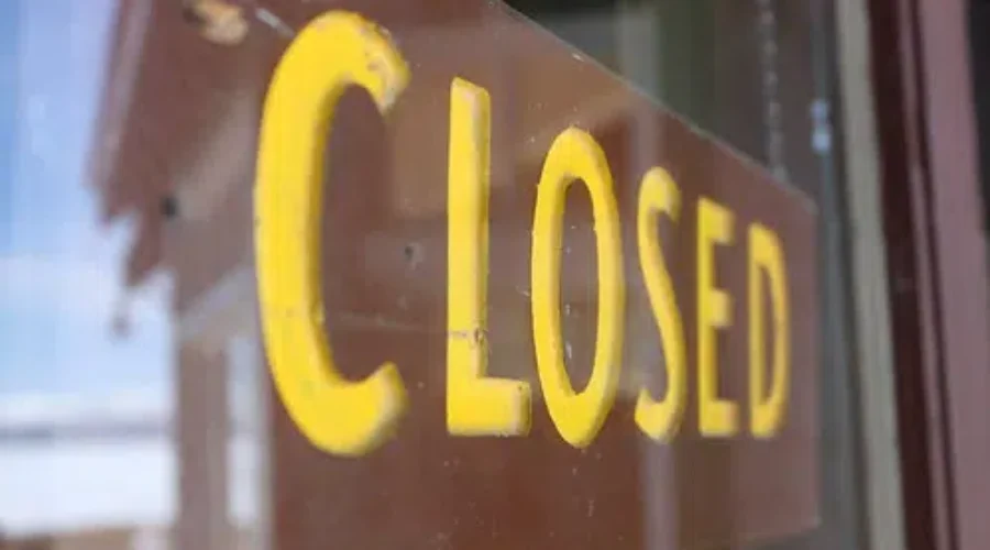 Grocery Stores And Other Businesses Reducing Hours