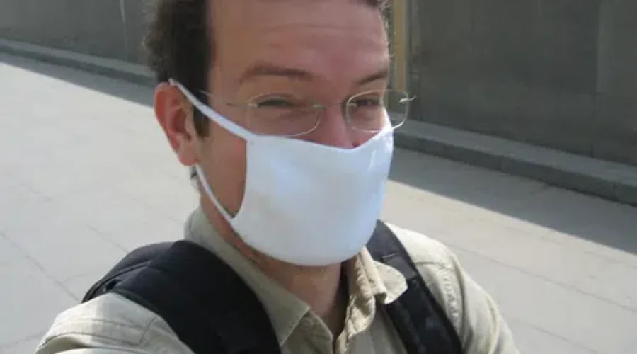 Face Masks Required For Air Travel