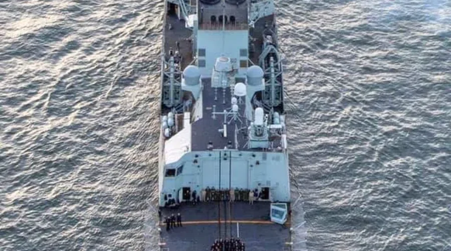 Navy Shows Solidarity With RCMP
