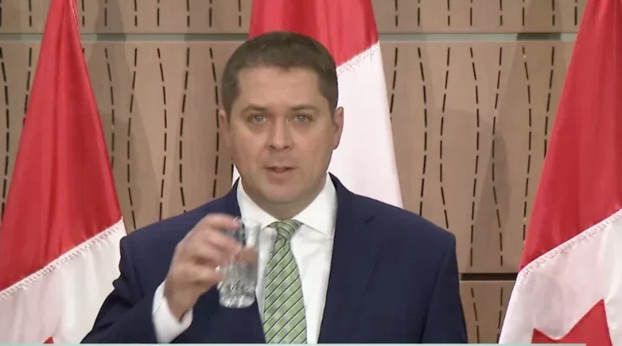 Conservatives Call For More Government Oversight