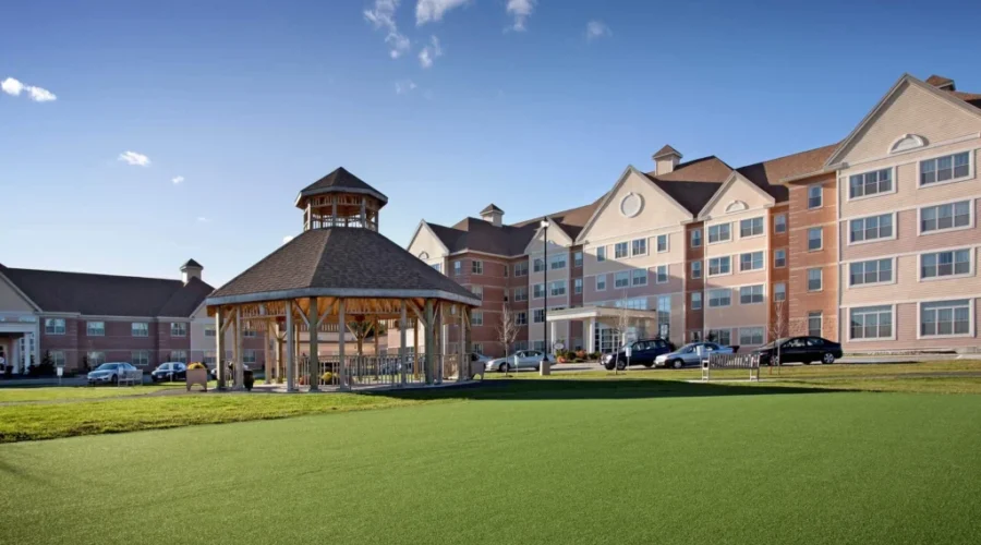 Dealing With COVID-19 In Retirement Facilities