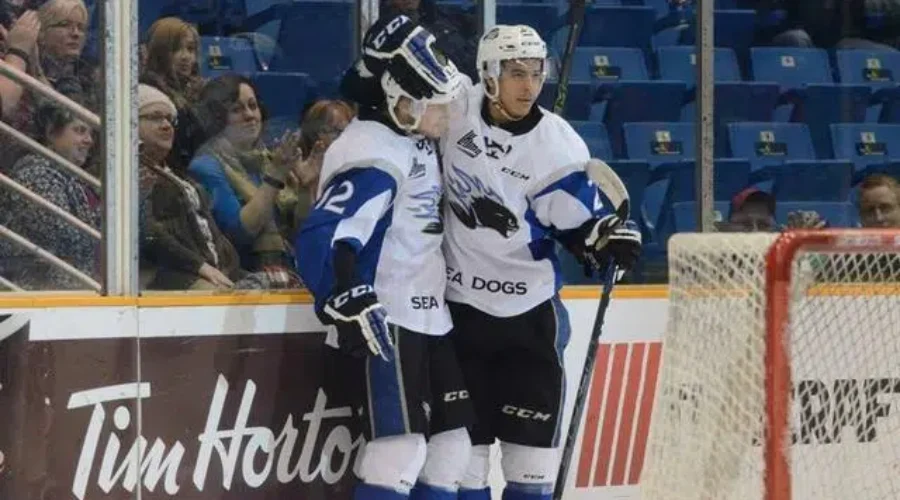 Sea Dogs Take Carruthers Third Overall