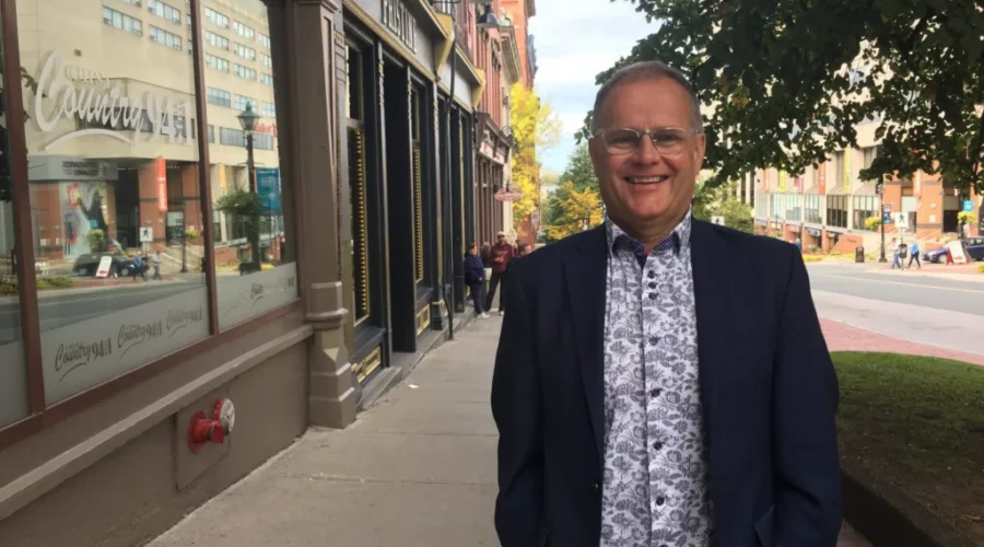 Long Calls Higgs’ Opposition To Funding Clinic 554 ‘Ideological’