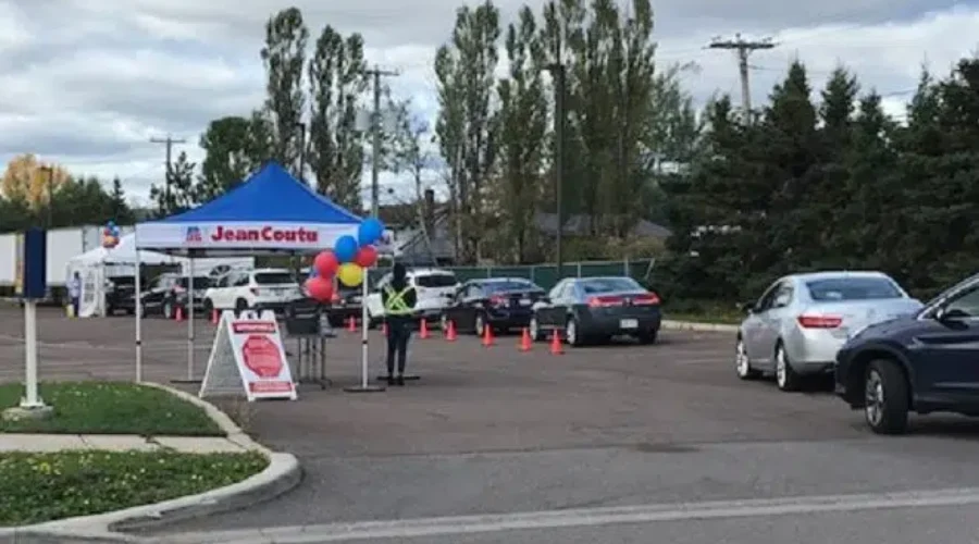 More Than 1,400 Free Flu Shots Given At Drive-Thru Clinic