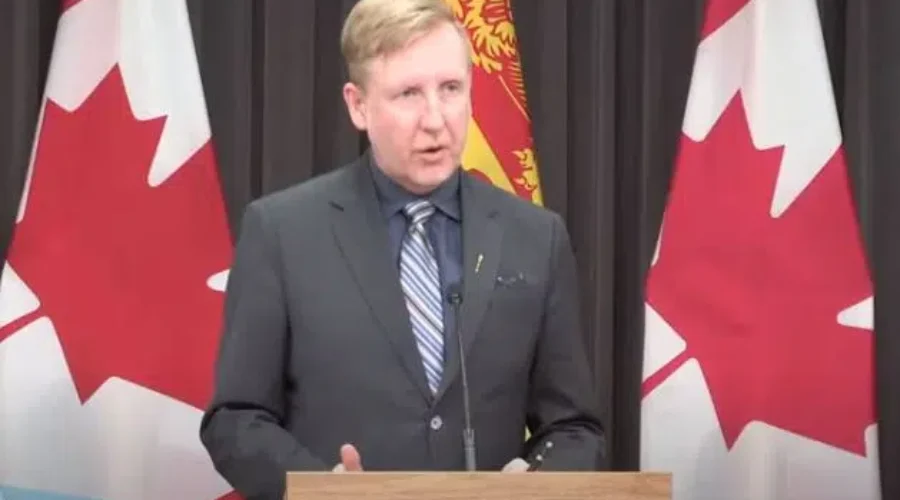 Cardy Asks Parents To Keep Sending Students To School