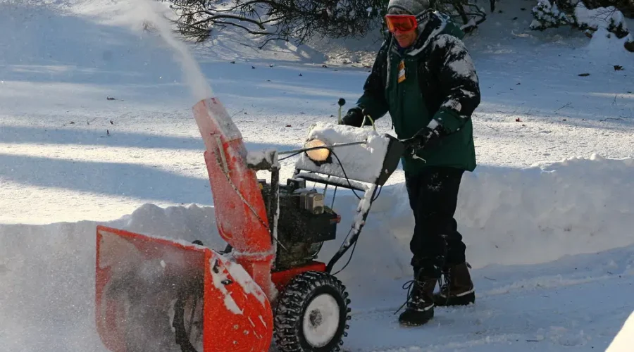 UPDATED: Wintry Mix Expected For Tuesday
