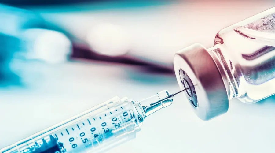 Most Canadians Plan To Get COVID Vaccine: Poll