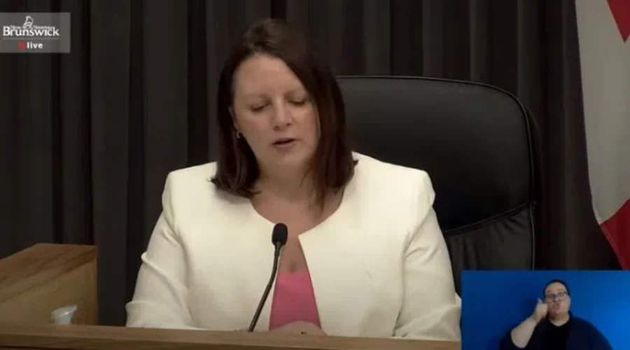 NBers Have Confidence In Dr. Russell: Poll