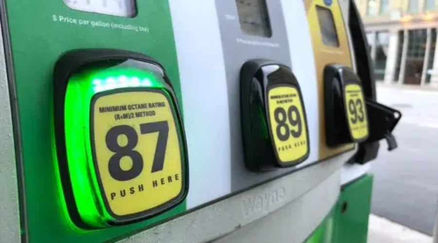 Gas Prices Fall While Diesel Prices Climb