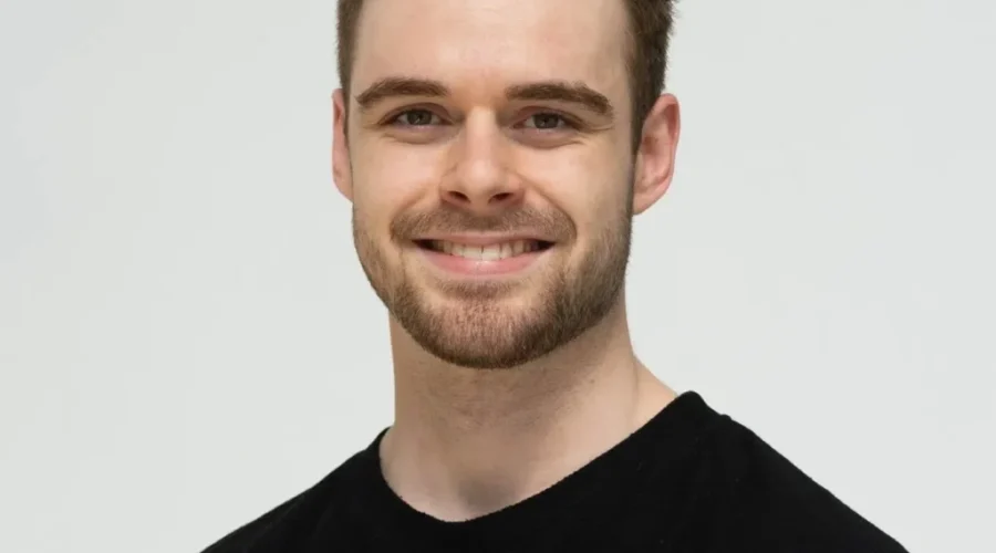 Kyle Moore chats with Mark Downey about his podcast
