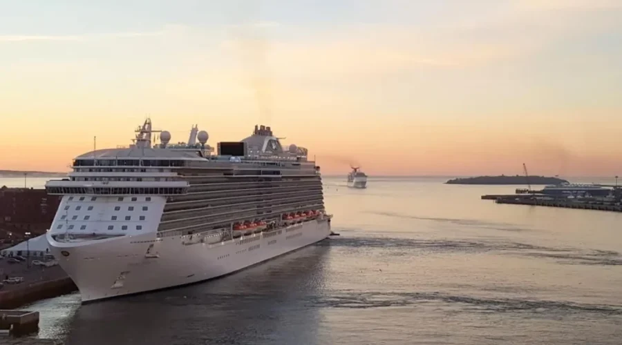 Ottawa Unveils COVID Measures For Cruise Ships