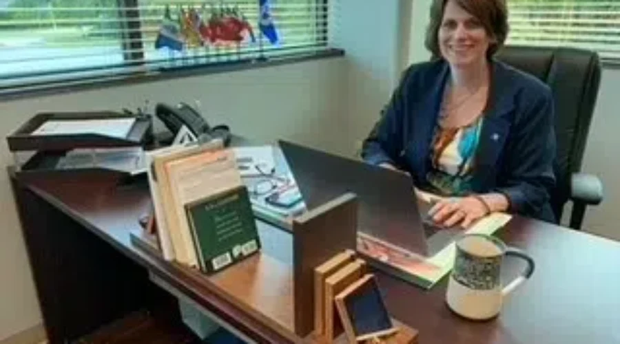 Slow Down, Restart French Immersion Plans: Teachers