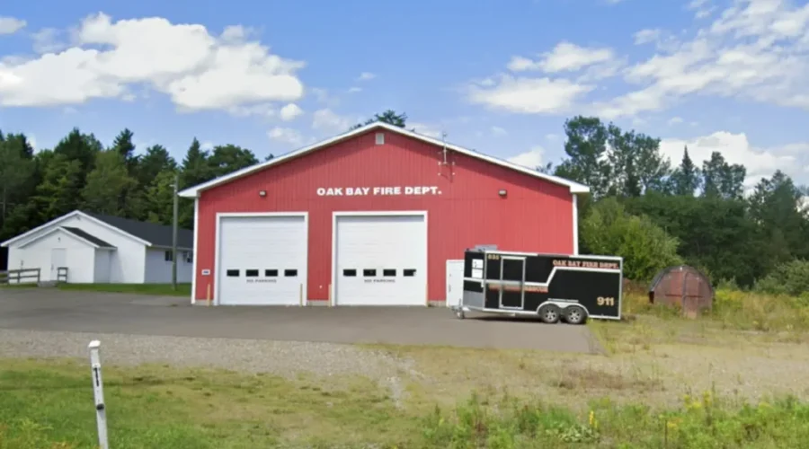 Several Oak Bay fire department members resign