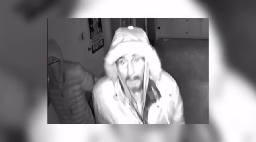 Saint John police seek suspects after 2 business break-ins