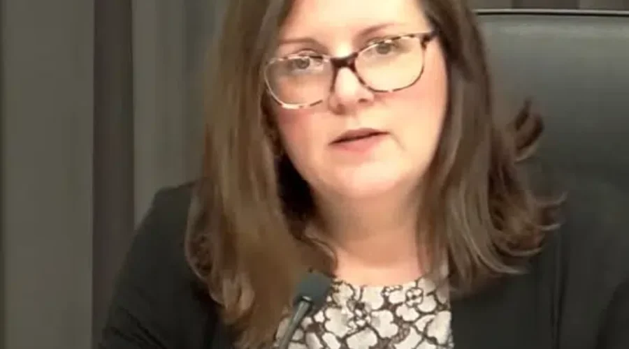 N.B. chief medical health officer to face committee questions