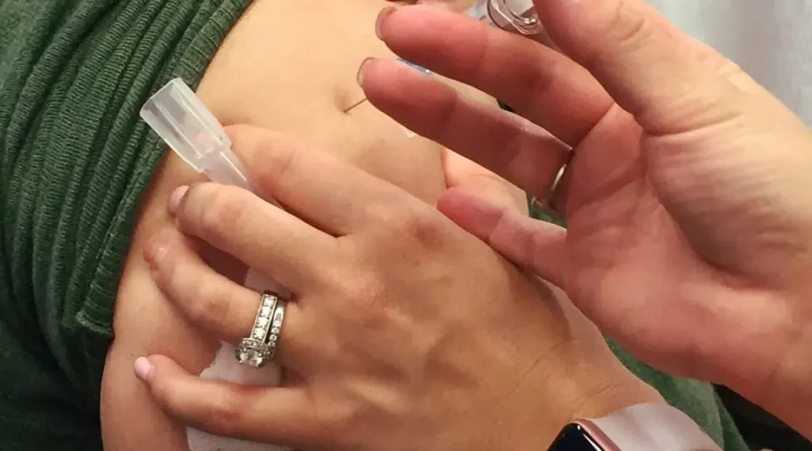 Half of Canadians plan on getting flu shot: survey