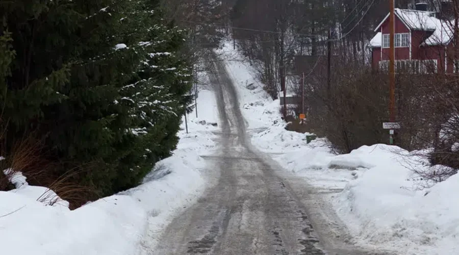 Temp records on weekend, snow for Monday