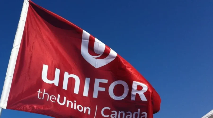 St. Lawrence Seaway workers prepared to strike as negotiations continue