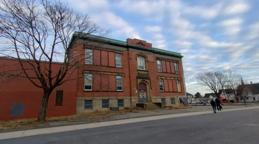 Saint John approves redevelopment of old school