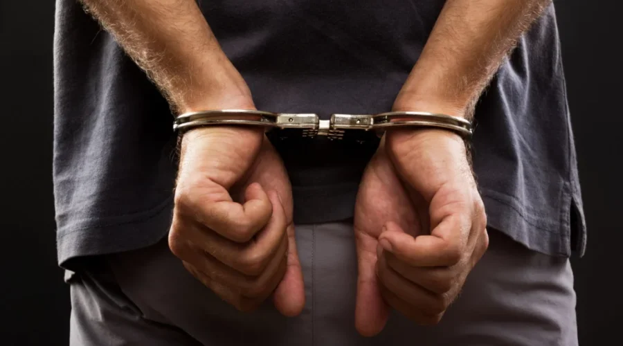 Men plead guilty to cannabis and illegal tobacco