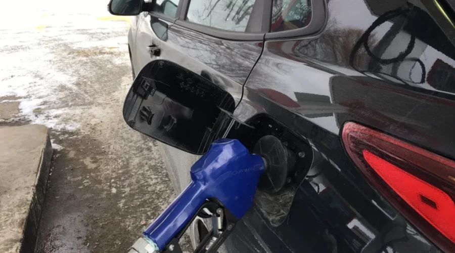 N.B. gas prices up for Christmas week