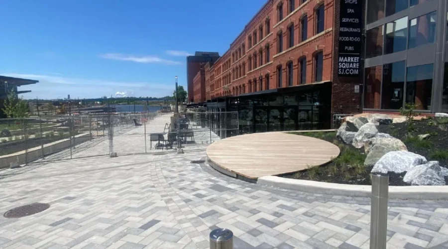 Work continues to reopen Saint John boardwalk patios
