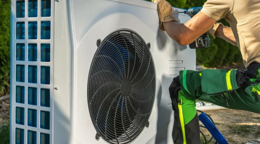 Federal government partners with NB Power for oil to heat pump program