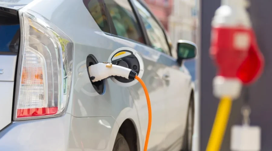 Electric vehicle incentive ends July 1 in N.B.