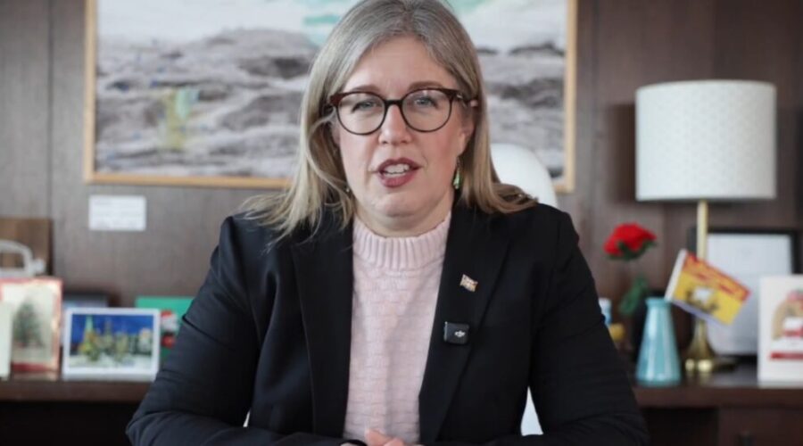 N.B. Premier sends festive greetings