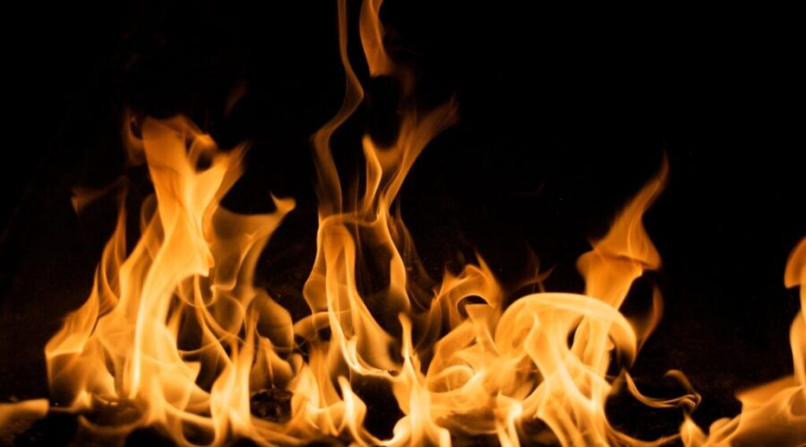 Man, two dogs found dead in fire in Bathurst home