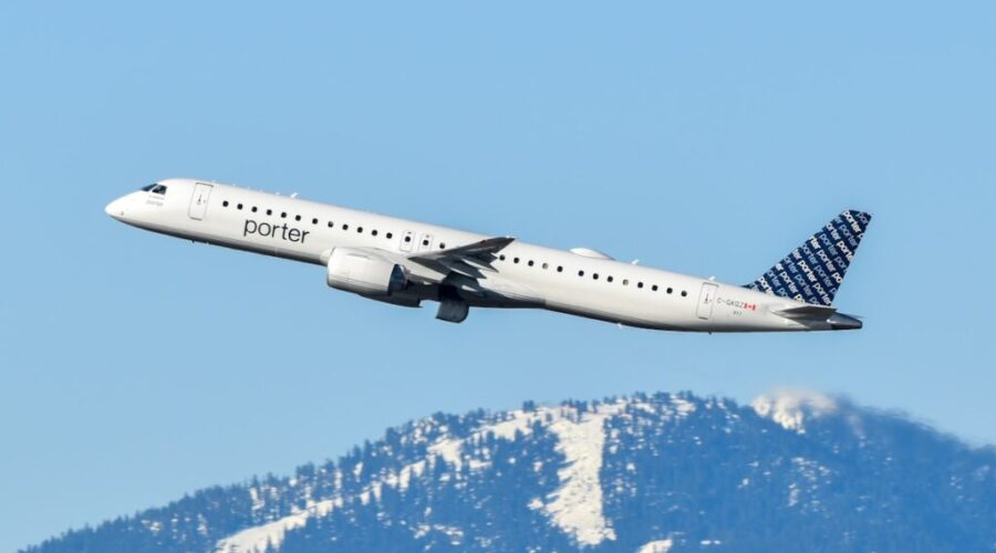 Porter Airlines dispatchers vote strike after stalled talks