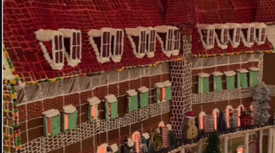 Enjoy a stay at a hotel during Holidays!