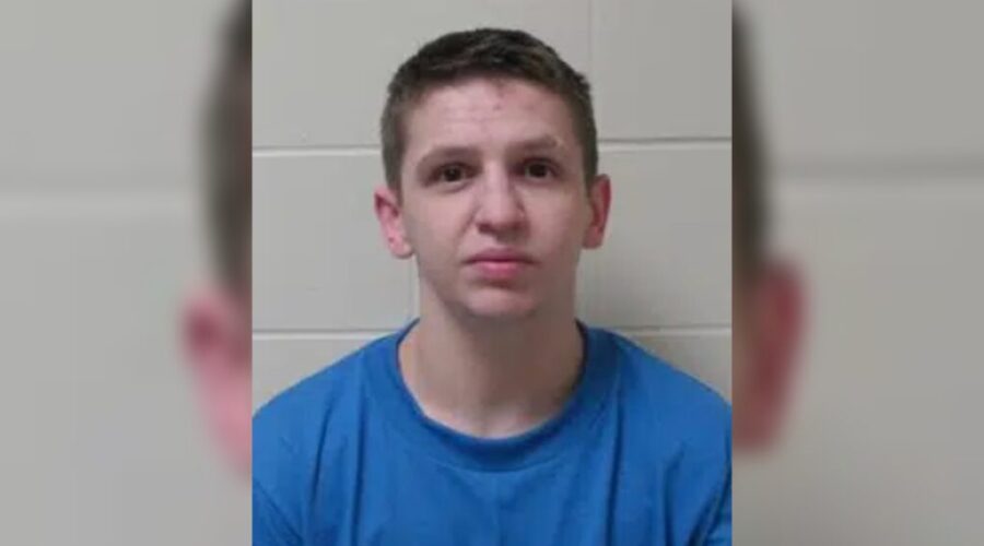 Saint John Police seek man wanted on Canada-wide warrant
