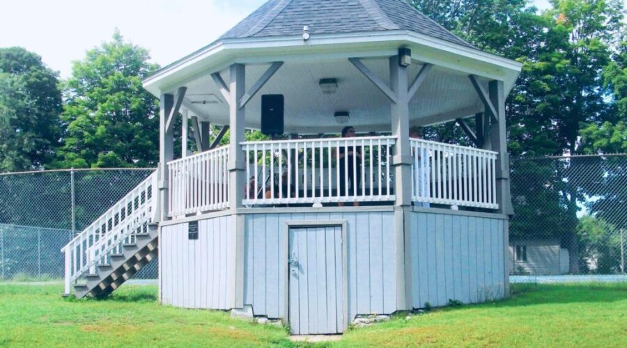 Everything You Didn’t Know About the Milltown Bandstand!