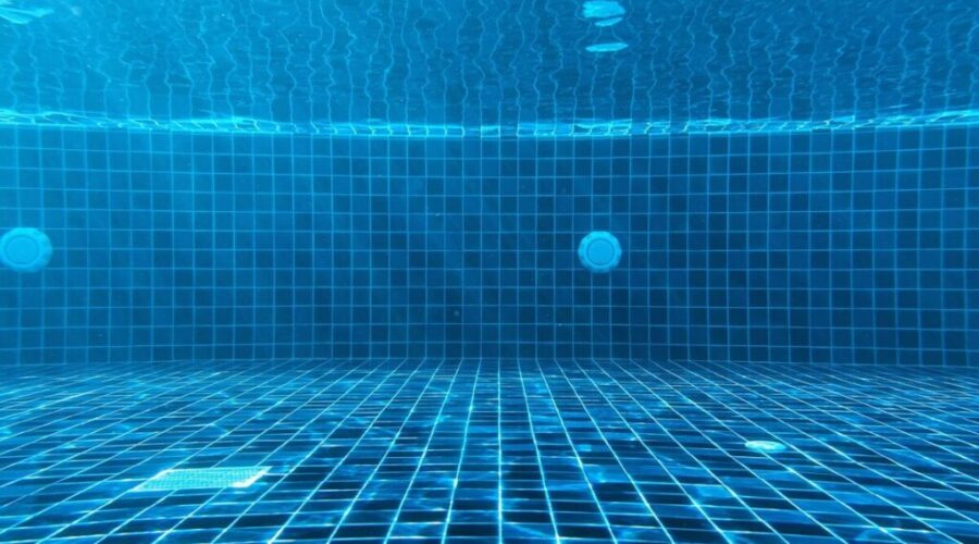 Fredericton City Council says more info needed about aging UNB pool
