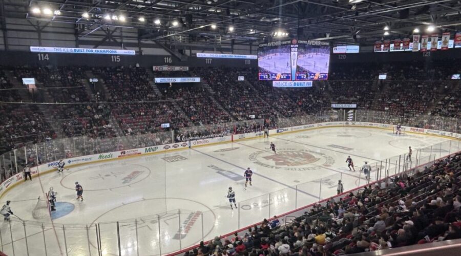 Wildcats and Saguenéens tied, game 5 goes Friday night