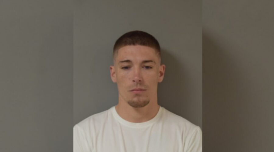 Moncton man wanted by RCMP
